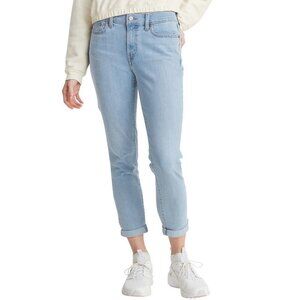 NWT - Levi's Boyfriend Hypersoft Jeans - Size 33x27
